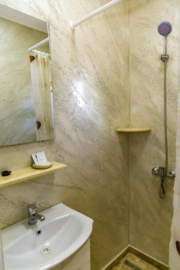 Hotel Casa Iordachescu Două Mai Exteriér fotografie