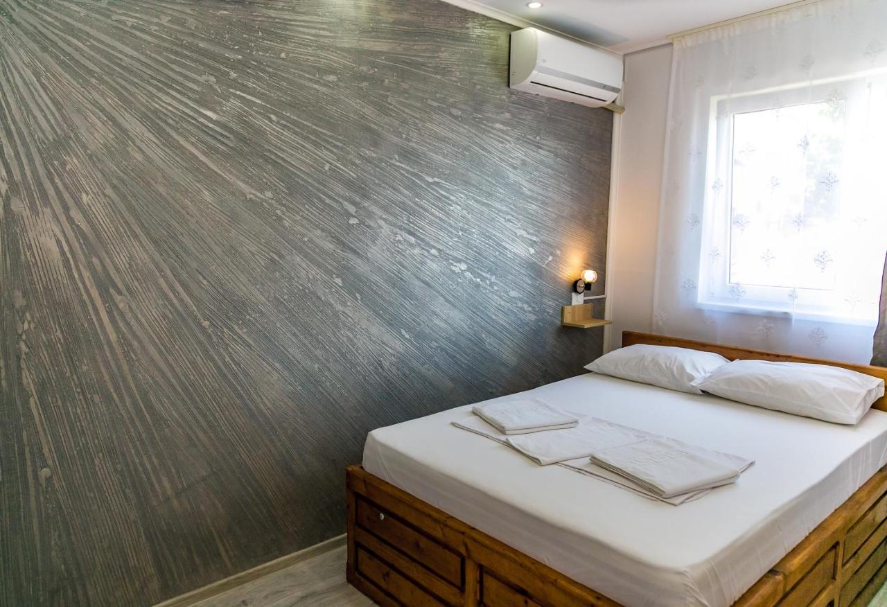 Hotel Casa Iordachescu Două Mai Exteriér fotografie